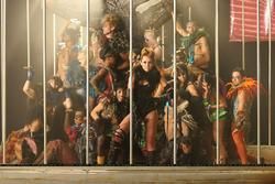 th_03748_miley_cyrus_cant_be_tamed_music_video_stills_23_122_255lo.jpg